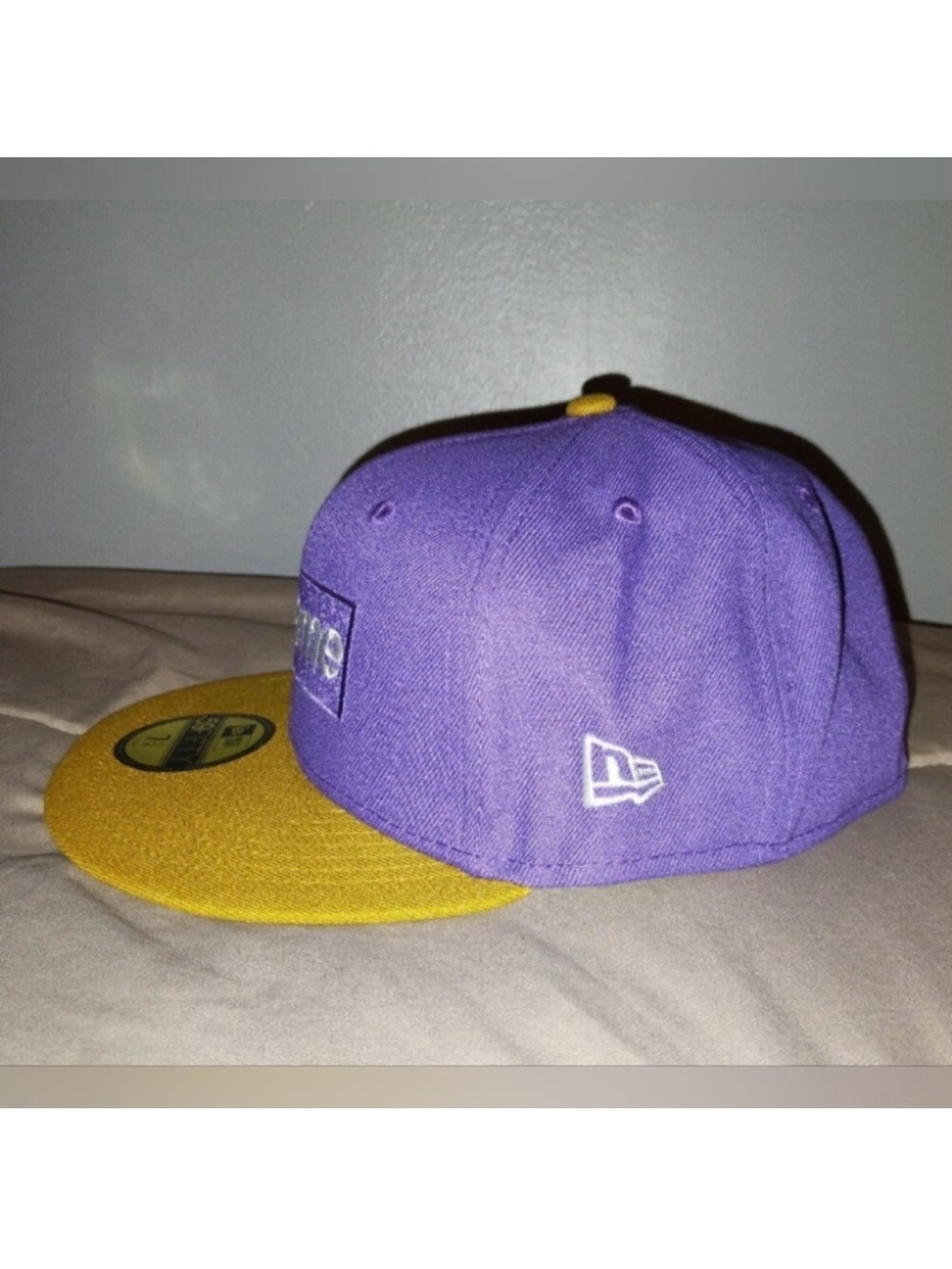 Supreme Hat Purple + Gold New Era Two-Tone Box Logo Fitted Cap SS22 NWT 7 1/4 - Picture 6 of 14